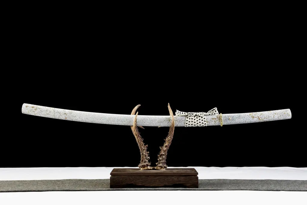 Katana – Ghost of Yotei Gilded Dawn T8 Clay Tempered Blade