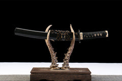 墨渊金芒 tanto product detail image 1 showing blade, saya, and fittings