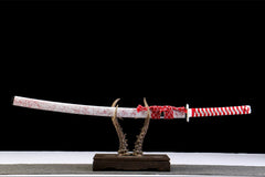 朱华寒锋 katana product detail image 1 showing blade, saya, and fittings