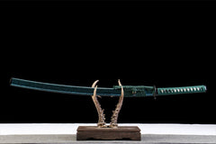 碧霄金纹 katana product detail image 1 showing blade, saya, and fittings