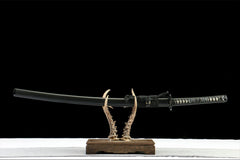 黑芒斩 katana product detail image 1 showing blade, saya, and fittings