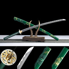 快意裁云 katana with silver wave-pattern blade and emerald green dragon-relief saya