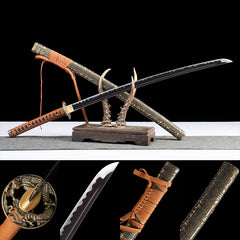 噬魂渊 katana with dark purple-black blade and embossed plum dragon saya
