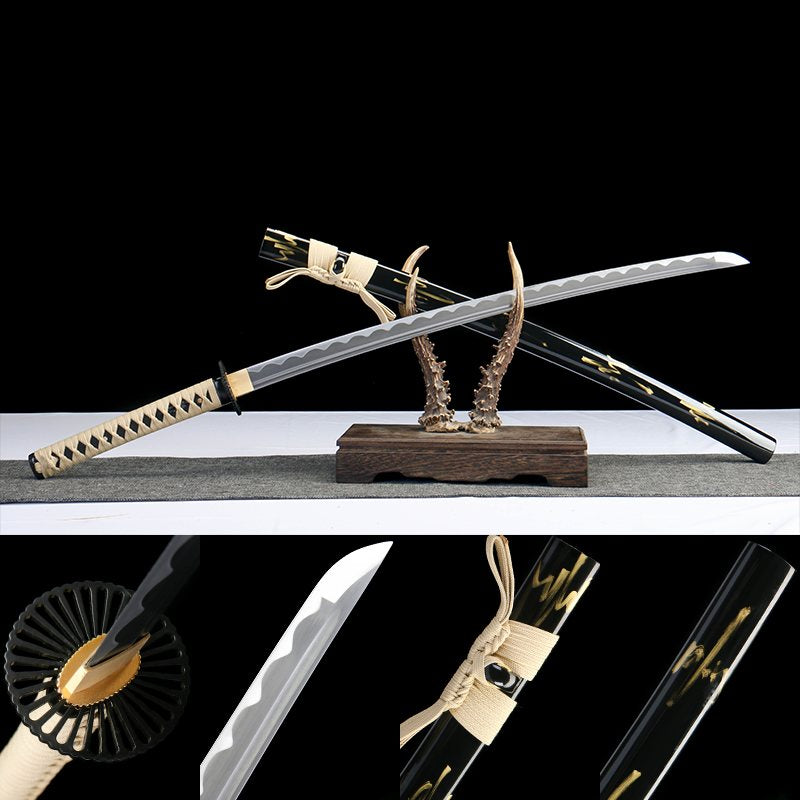 渡厄 katana with polished silver blade and black frosted lacquer saya