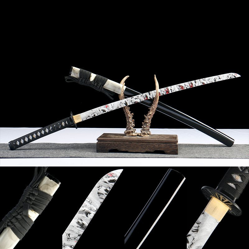 碎岳 katana with ink landscape patterned blade and gloss black saya
