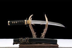 墨渊金芒 tanto product detail image 2 showing blade, saya, and fittings