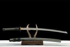 墨华斩 katana product detail image 2 showing blade, saya, and fittings