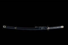 逆刃· katana product detail image 2 showing blade, saya, and fittings