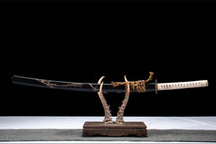 T10 Clay Tempered High Polish Katana blade and fittings detail