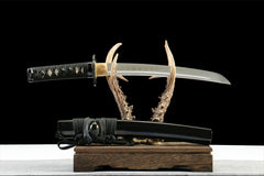 黑煞锋 wakizashi product detail image 2 showing blade, saya, and fittings