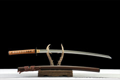 棕锋 katana product detail image 2 showing blade, saya, and fittings