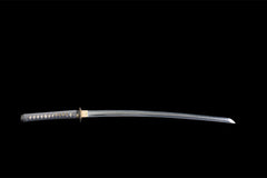 秋月寒芒 katana product detail image 2 showing blade, saya, and fittings