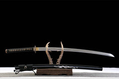 黑金御龙 katana product detail image 2 showing blade, saya, and fittings