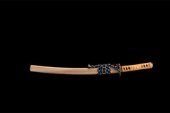 慈悲渡 wakizashi product detail image 2 showing blade, saya, and fittings