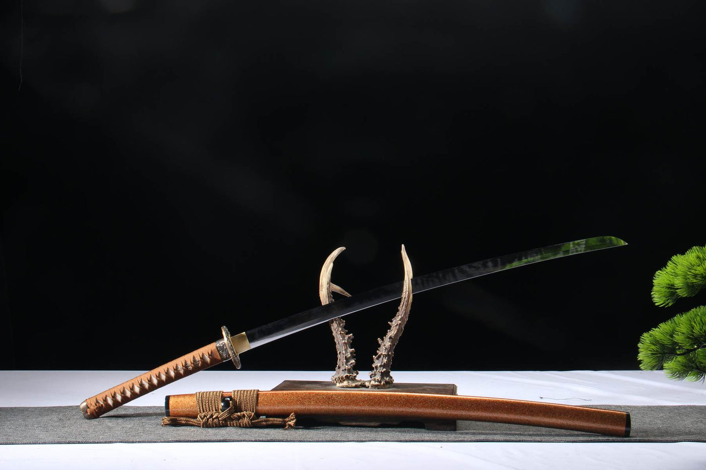 Katana - Amber Grain 5160 Spring Steel