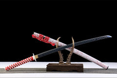 朱华寒锋 katana product detail image 3 showing blade, saya, and fittings