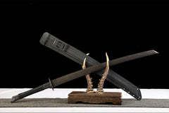 暗猎者-美式武士刀 katana product detail image 3 showing blade, saya, and fittings