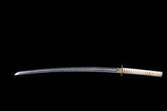 T10 Clay Tempered High Polish Katana saya and handle detail