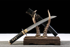 墨渊金芒 tanto product detail image 3 showing blade, saya, and fittings