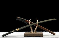 黑曜斩 katana product detail image 3 showing blade, saya, and fittings