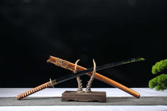 Amber Grain 5160 spring steel katana in amber brown / brown product photo 4