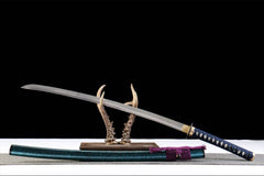 青渊耀金 katana product detail image 4 showing blade, saya, and fittings