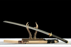 玄云斩 katana product detail image 4 showing blade, saya, and fittings