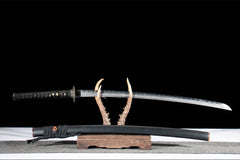 暗夜君临 katana product detail image 4 showing blade, saya, and fittings
