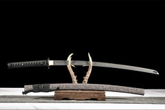 玄金·断影 katana product detail image 4 showing blade, saya, and fittings