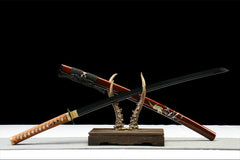 褐刃 katana product detail image 4 showing blade, saya, and fittings
