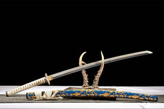 霜华流云 katana product detail image 4 showing blade, saya, and fittings