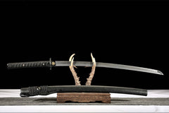 夜烬·星陨 katana product detail image 4 showing blade, saya, and fittings