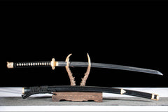 断罪 katana product detail image 4 showing blade, saya, and fittings
