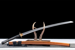 回旋之牙 katana product detail image 5 showing blade, saya, and fittings