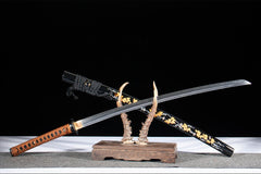 雪月花 katana product detail image 5 showing blade, saya, and fittings
