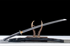 逆鳞·天翔 katana product detail image 5 showing blade, saya, and fittings