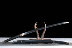 逆刃· katana product detail image 5 showing blade, saya, and fittings