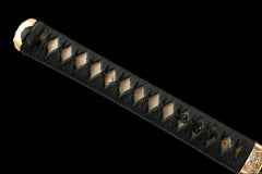 赤霄龙鸣 katana product detail image 7 showing blade, saya, and fittings