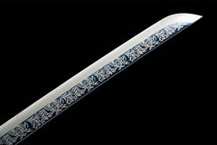 Handle and habaki detail of 霜刃未试 with floral leaf tsuba and blade base