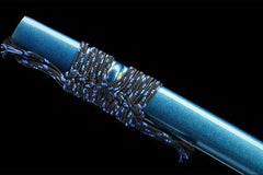 Saya mouth and cord detail of 松间鹤唳 showing lacquer finish and wrapped sageo