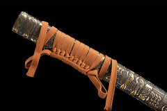 Saya mouth and cord detail of 噬魂渊 showing the textured surface and sageo