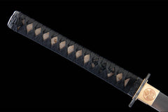 三柏御守 katana product detail image 9 showing blade, saya, and fittings