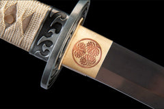 绯村之誓 katana product detail image 10 showing blade, saya, and fittings