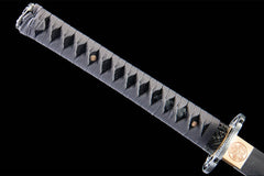逆鳞·天翔 katana product detail image 10 showing blade, saya, and fittings