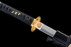 黑金扇影 wakizashi product detail image 11 showing blade, saya, and fittings