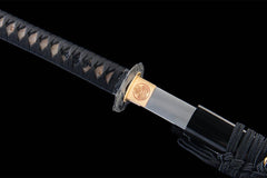 三柏御守 katana product detail image 11 showing blade, saya, and fittings