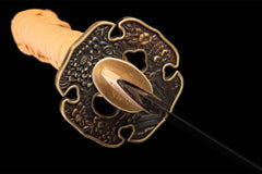 慈悲渡 wakizashi product detail image 11 showing blade, saya, and fittings