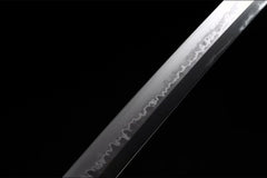 御橘太刀 tachi product detail image 17 showing blade, saya, and fittings