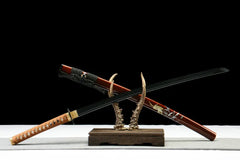 Katana – Kogarashi 木枯 handle, guard, and fittings detail photo
