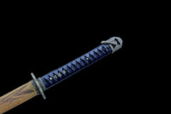 Katana – Undying Snowstrike | Fushigiri Kami no Fubuki handle, guard, and fittings detail photo